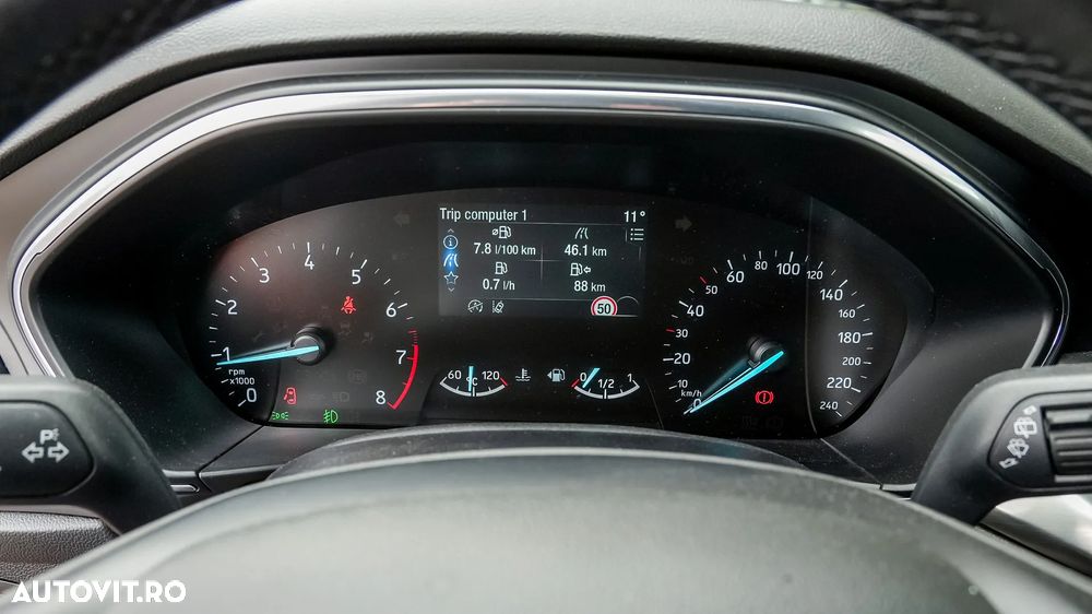 Ford Focus 1.0 EcoBoost Hybrid ACTIVE STYLE - 23