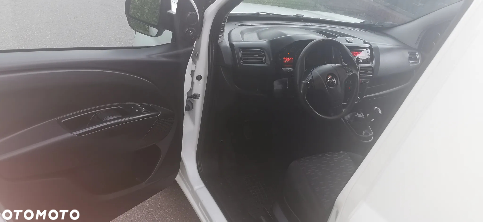 Opel Combo - 13