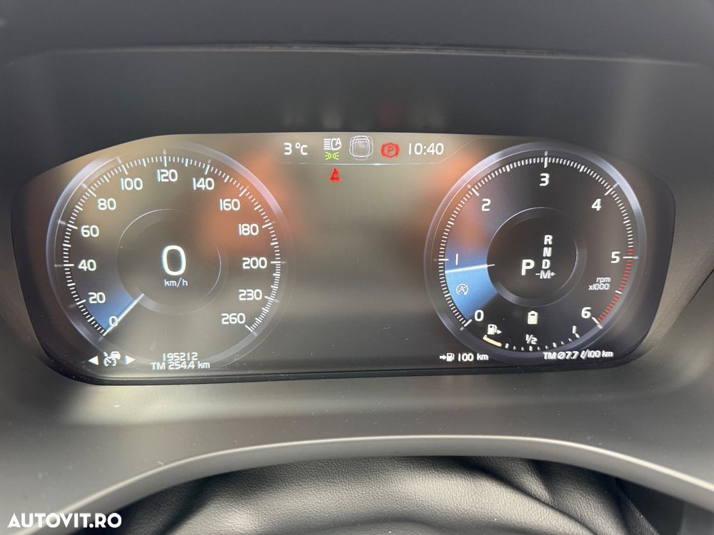 Volvo XC 60 B5 D AWD Geartronic Inscription - 27