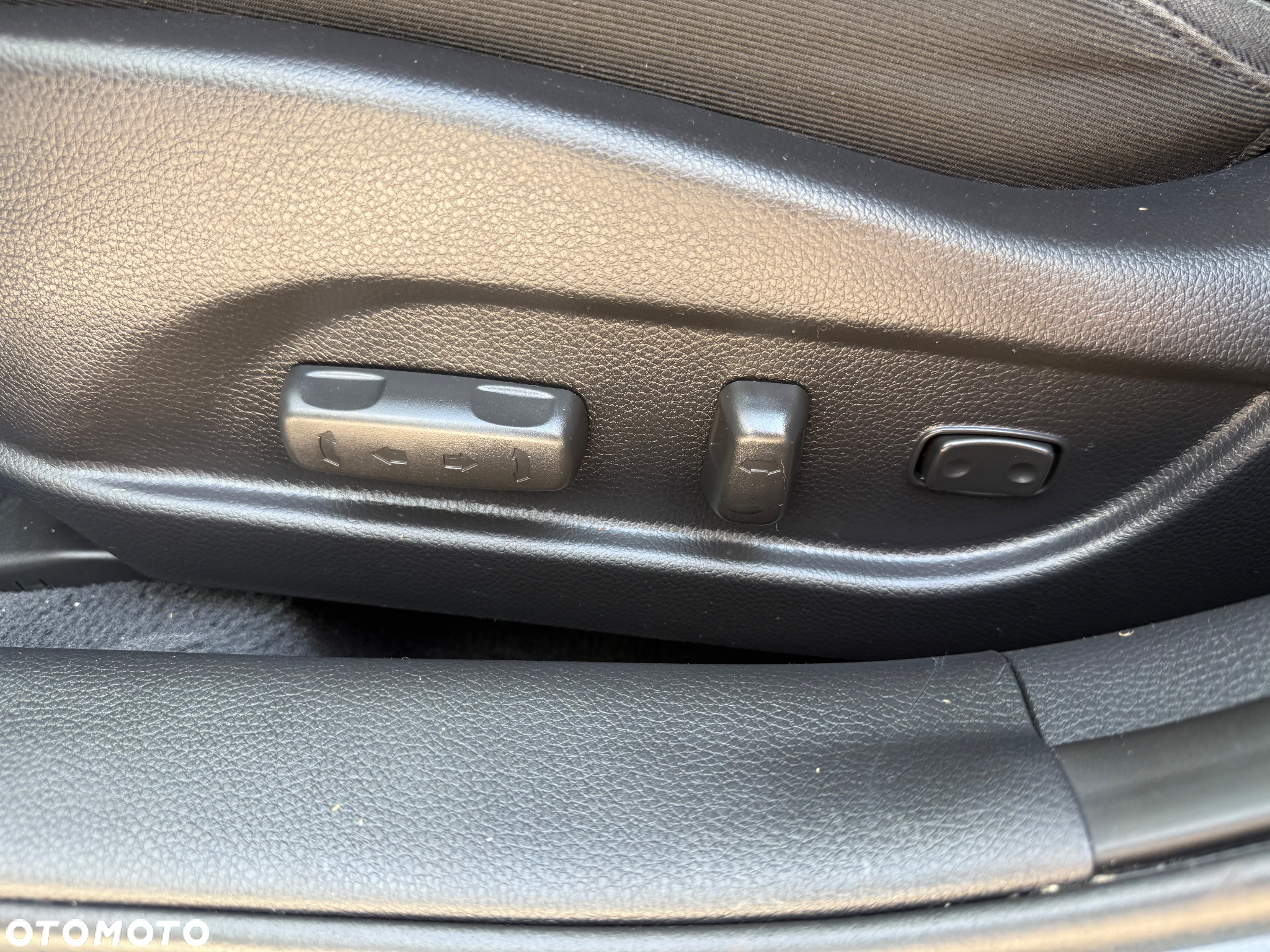 Hyundai i40 i40cw 2.0 Premium - 23