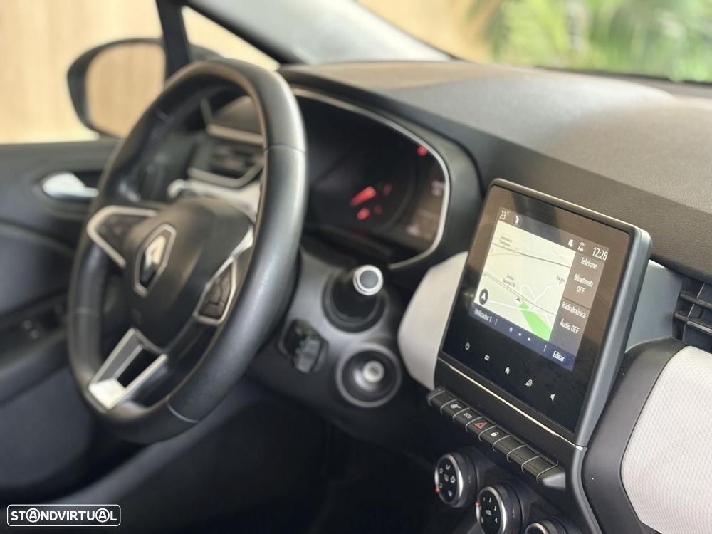 Renault Clio 1.0 TCe Limited Bi-Fuel - 8