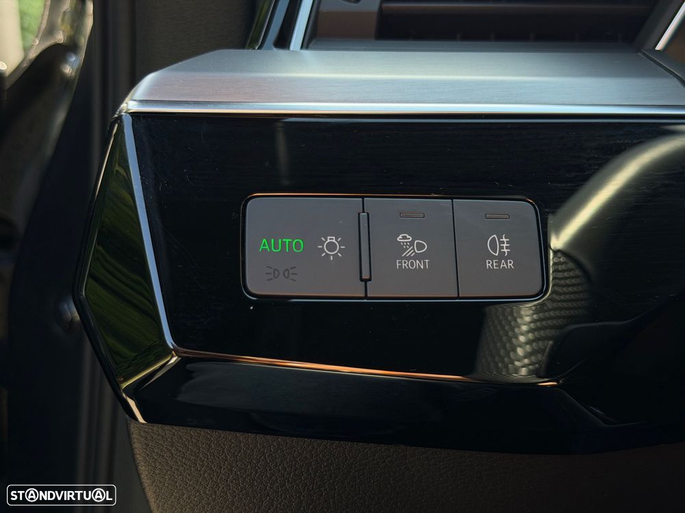 Audi e-tron 55 quattro S line - 34
