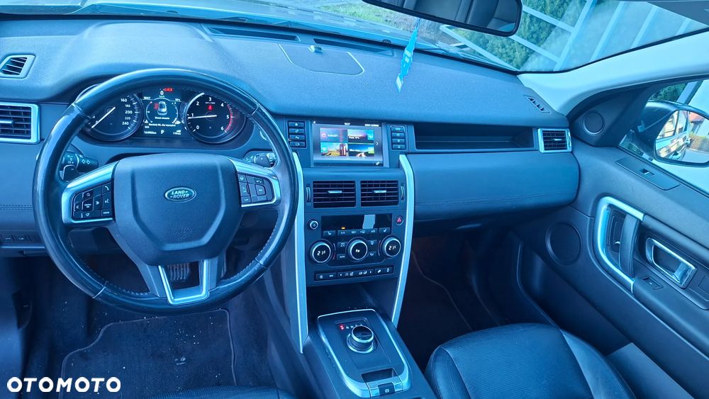 Land Rover Discovery Sport 2.0 TD4 HSE Luxury - 15