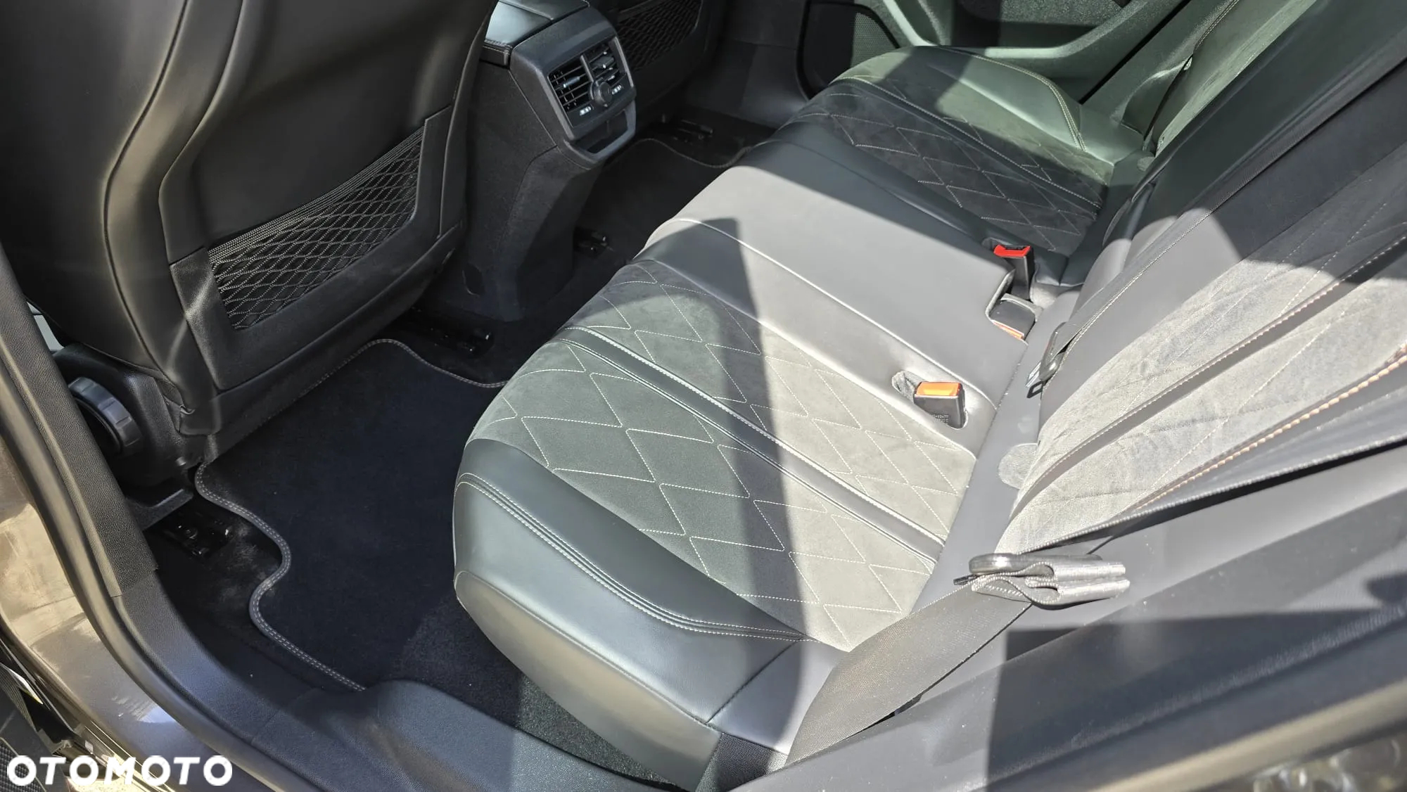 Peugeot 3008 BlueHDi 180 Stop & Start EAT8 GT - 29