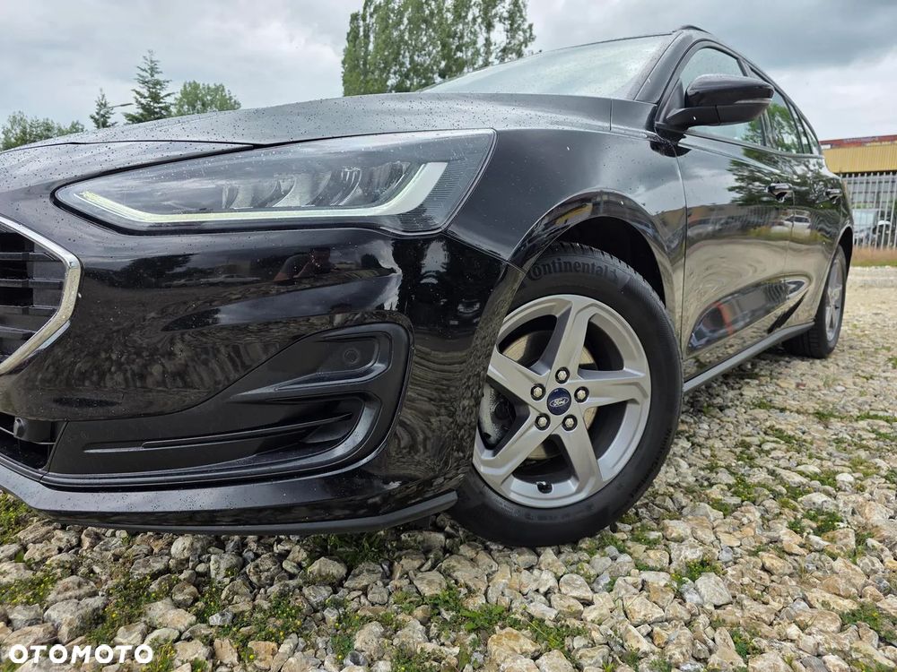 Ford Focus 1.5 EcoBlue Start-Stopp-System COOL&CONNECT - 32