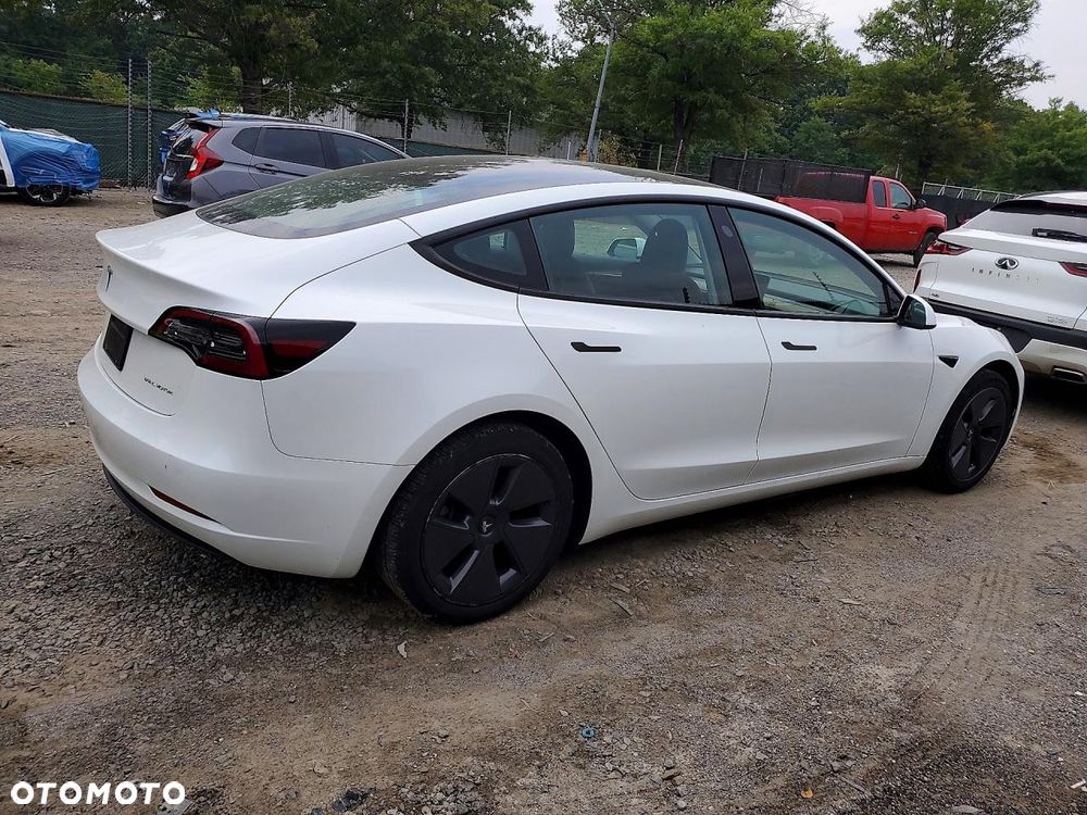 Tesla Model 3 Langstreckenbatterie Allradantrieb Dual Motor - 4