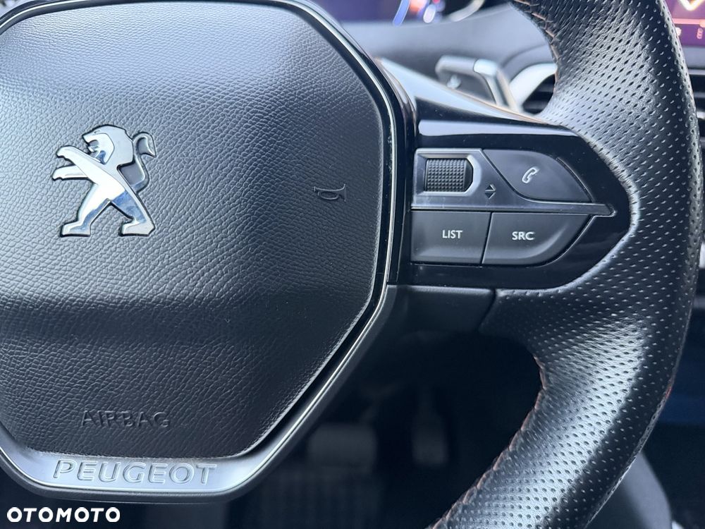 Peugeot 3008 1.6 PureTech GPF GT Line S&S EAT8 - 18