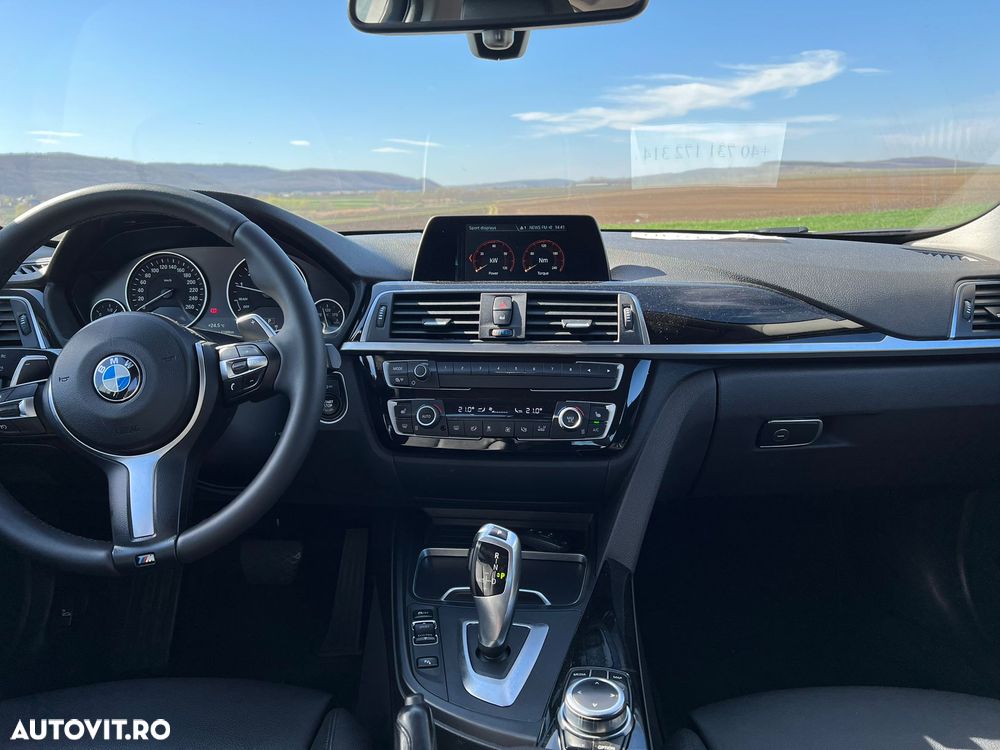 BMW Seria 3 318i Aut. M Sport - 11
