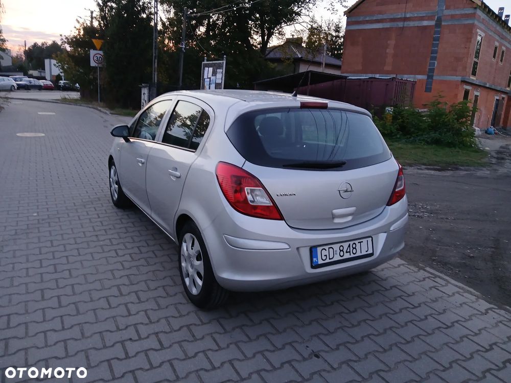 Opel Corsa 2009 photo 4