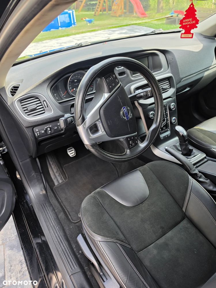 Volvo V40 D2 - 6