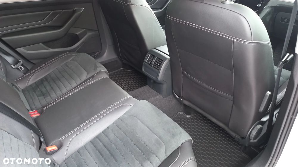 Volkswagen Passat 2.0 TSI Elegance DSG - 37