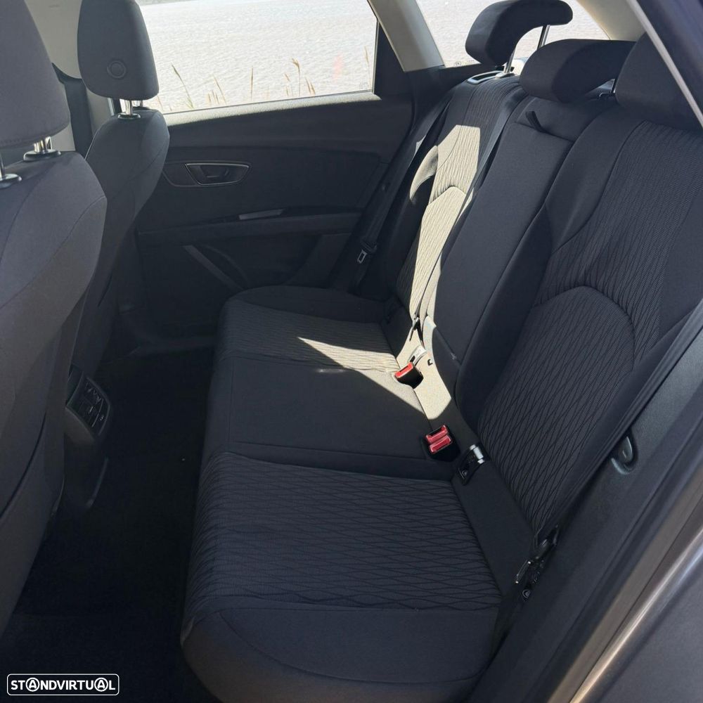 SEAT Leon ST 1.6 TDI Reference Ecomotive - 6