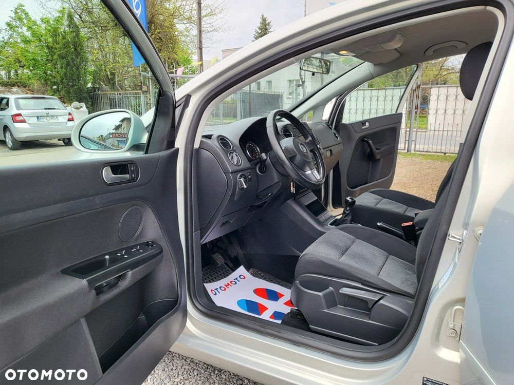 Volkswagen Golf Plus - 13