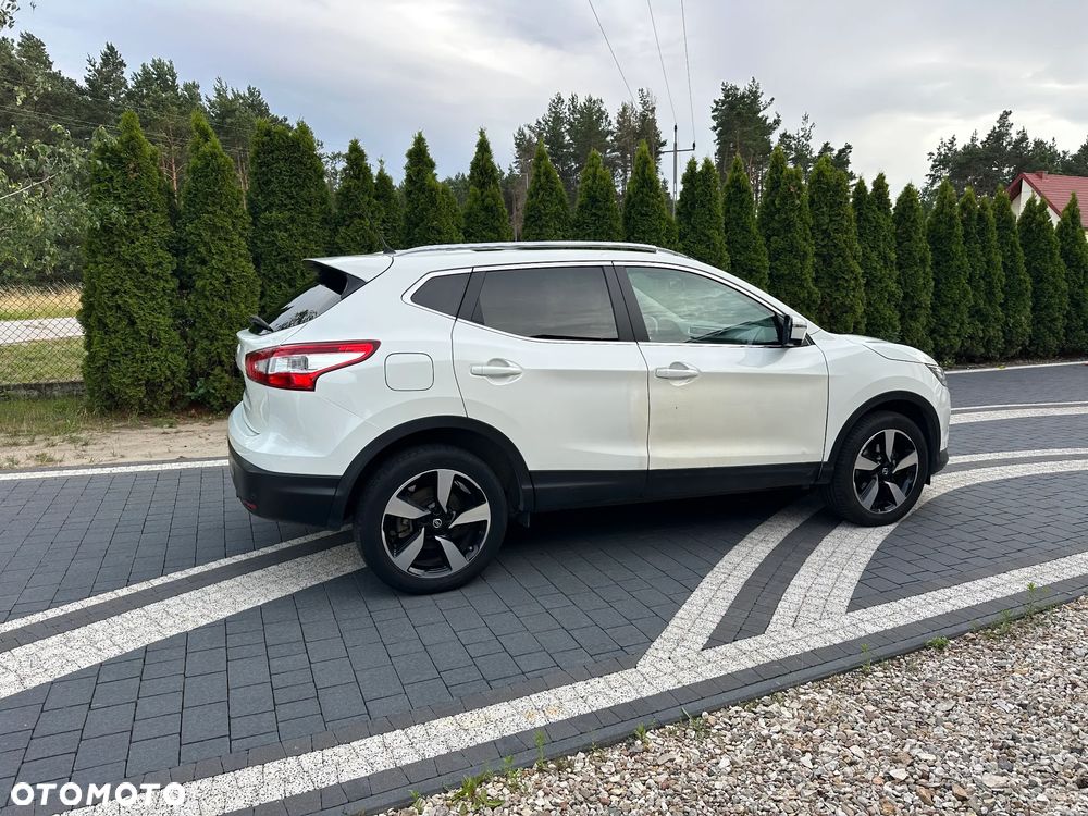 Nissan Qashqai 1.5 dCi Tekna - 9