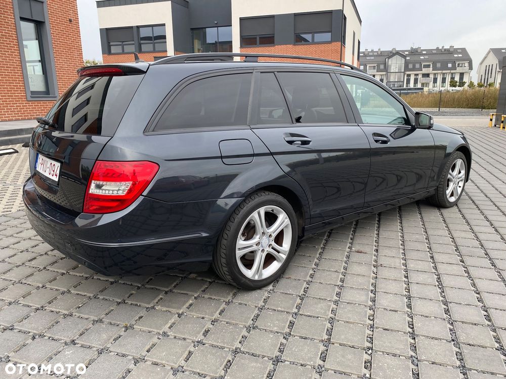 Mercedes-Benz Klasa C 180 T CDI Avantgarde Edition - 8