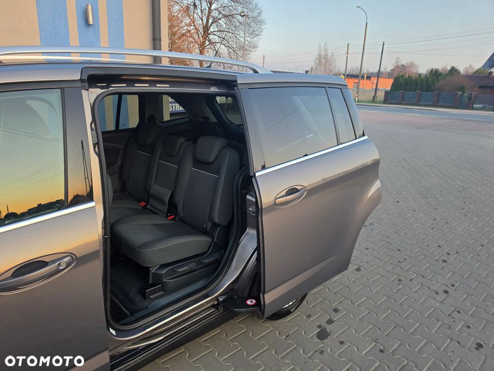 Ford Grand C-MAX 1.6 Titanium - 17