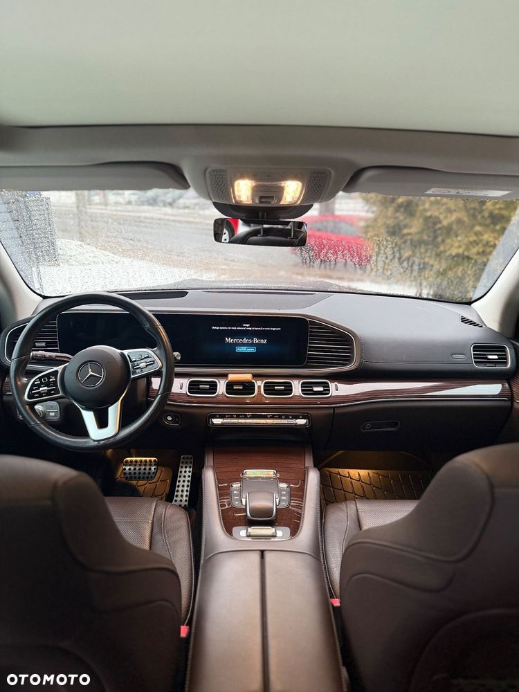 Mercedes-Benz GLS - 14