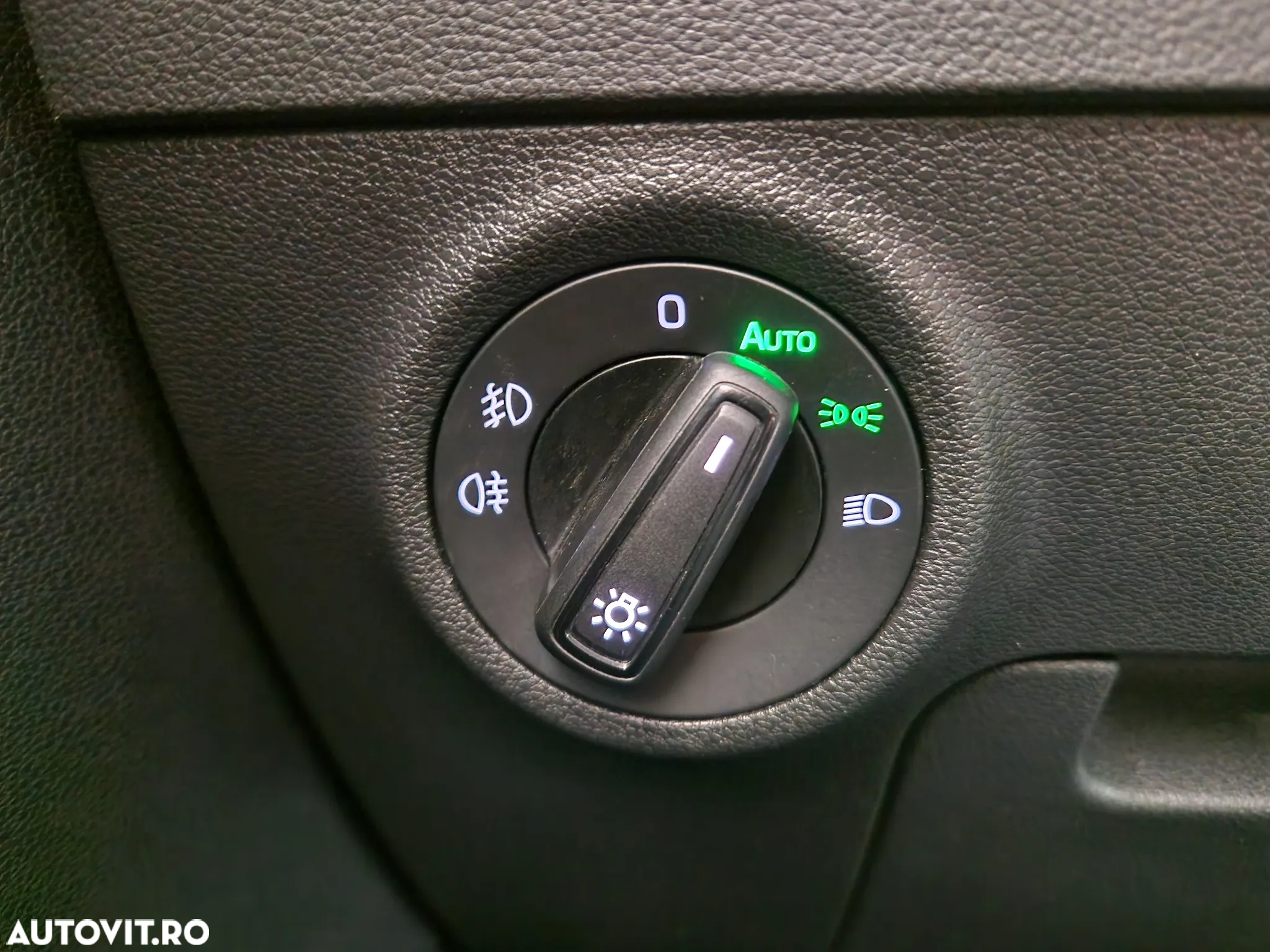 Skoda Karoq 1.5 TSI DSG Ambition - 17
