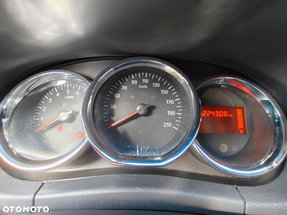 Dacia Duster 1.6 Euro5 - 8