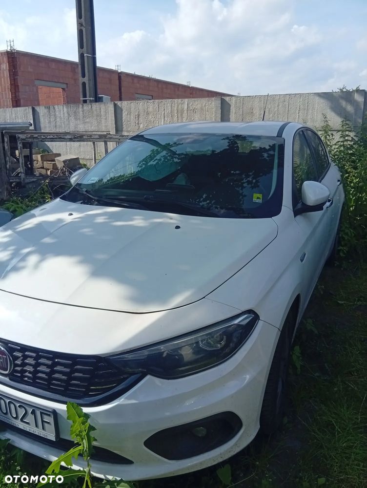 Fiat Tipo 1.4 T-Jet 16v Lounge EU6 - 1