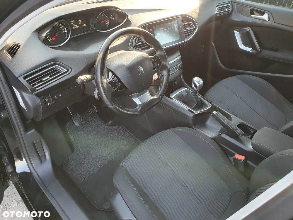 Peugeot 308 1.6 BlueHDi Active S&S - 20