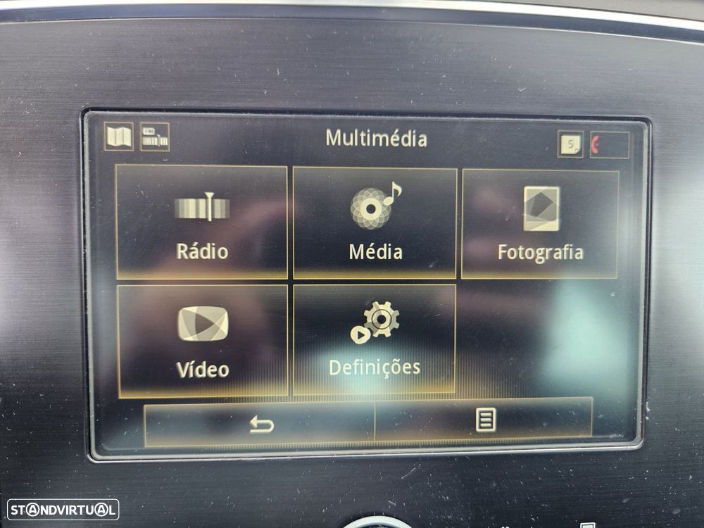 Renault Mégane 1.3 TCe Limited - 30