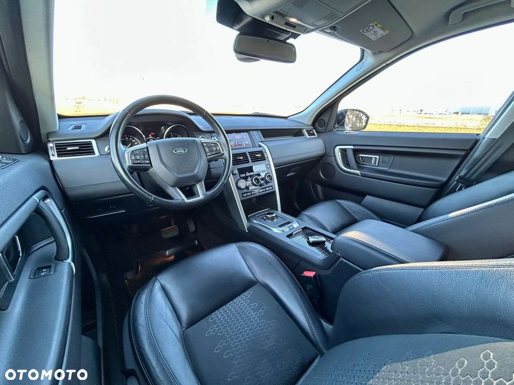 Land Rover Discovery Sport - 2