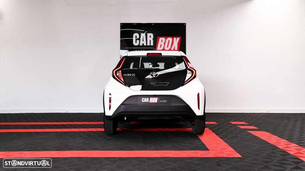 Toyota Aygo X 1.0 Play CVT - 12