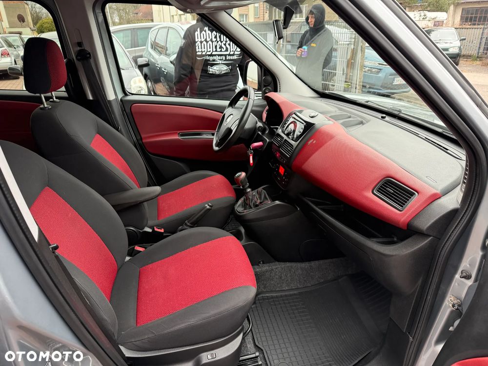 Fiat Doblo 2.0 16V Multijet Lounge - 23