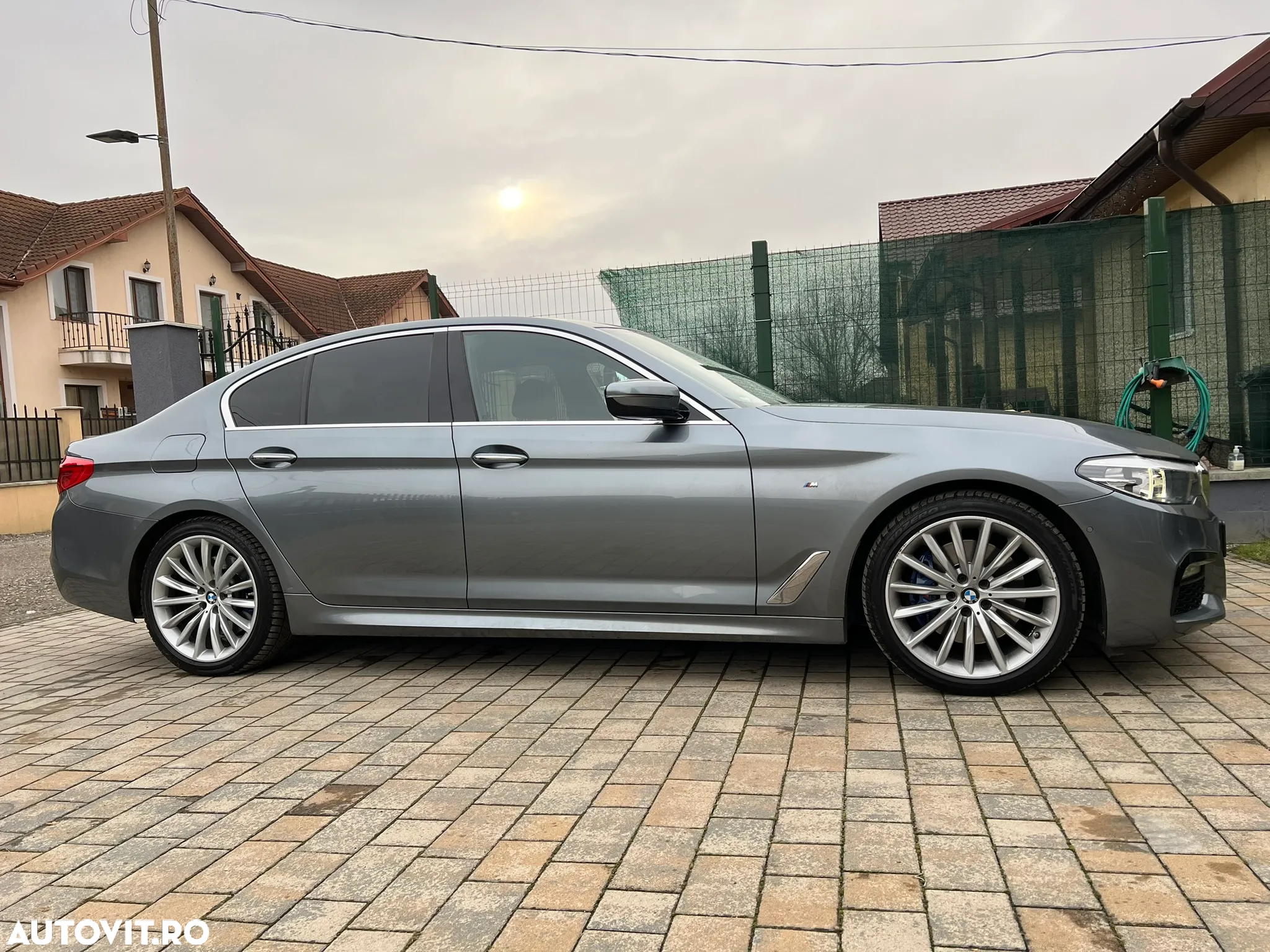 BMW Seria 5 530d xDrive Aut. Sport Line - 23