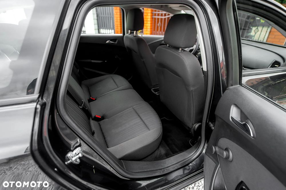 Opel Astra 1.4 Turbo Active - 19