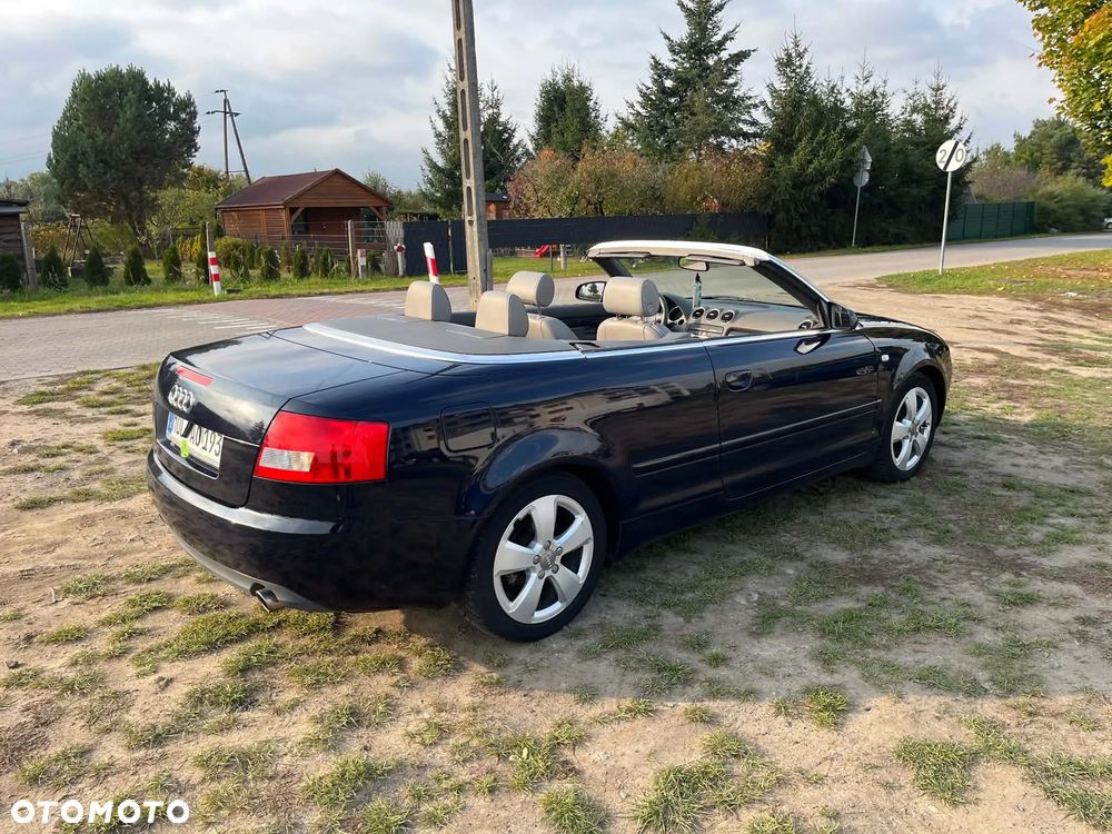 Audi A4 Cabrio - 7