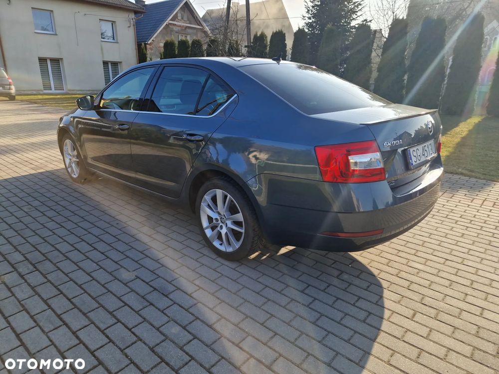 Skoda Octavia - 3