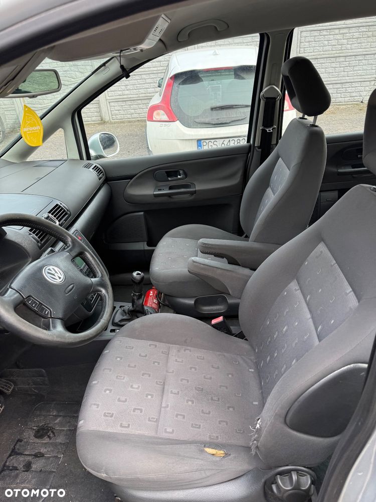 Volkswagen Sharan 1.9 TDI Comfortline - 7