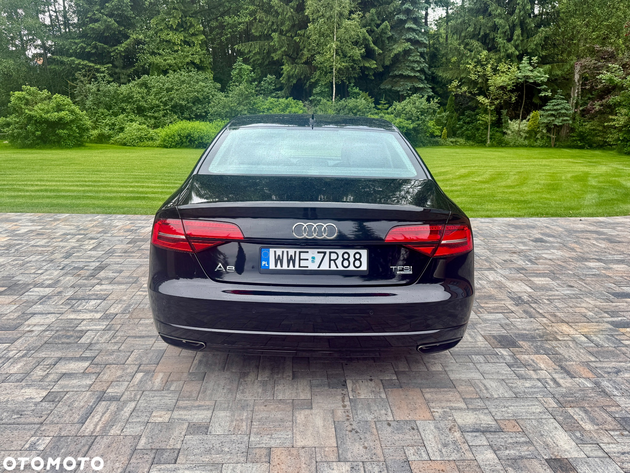 Audi A8 - 4
