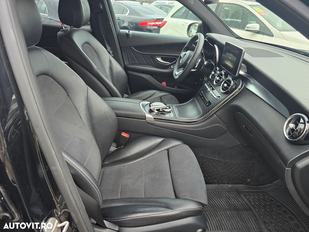 Mercedes-Benz GLC 250 d 4Matic 9G-TRONIC AMG Line - 8