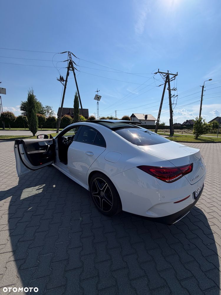 Mercedes-Benz CLA 200 4-Matic AMG Line 8G-DCT - 15