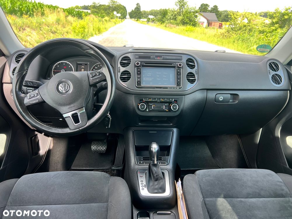 Volkswagen Tiguan 2.0 TDI DPF 4Motion BlueMotion Technology DSG Lounge Track & Style - 13