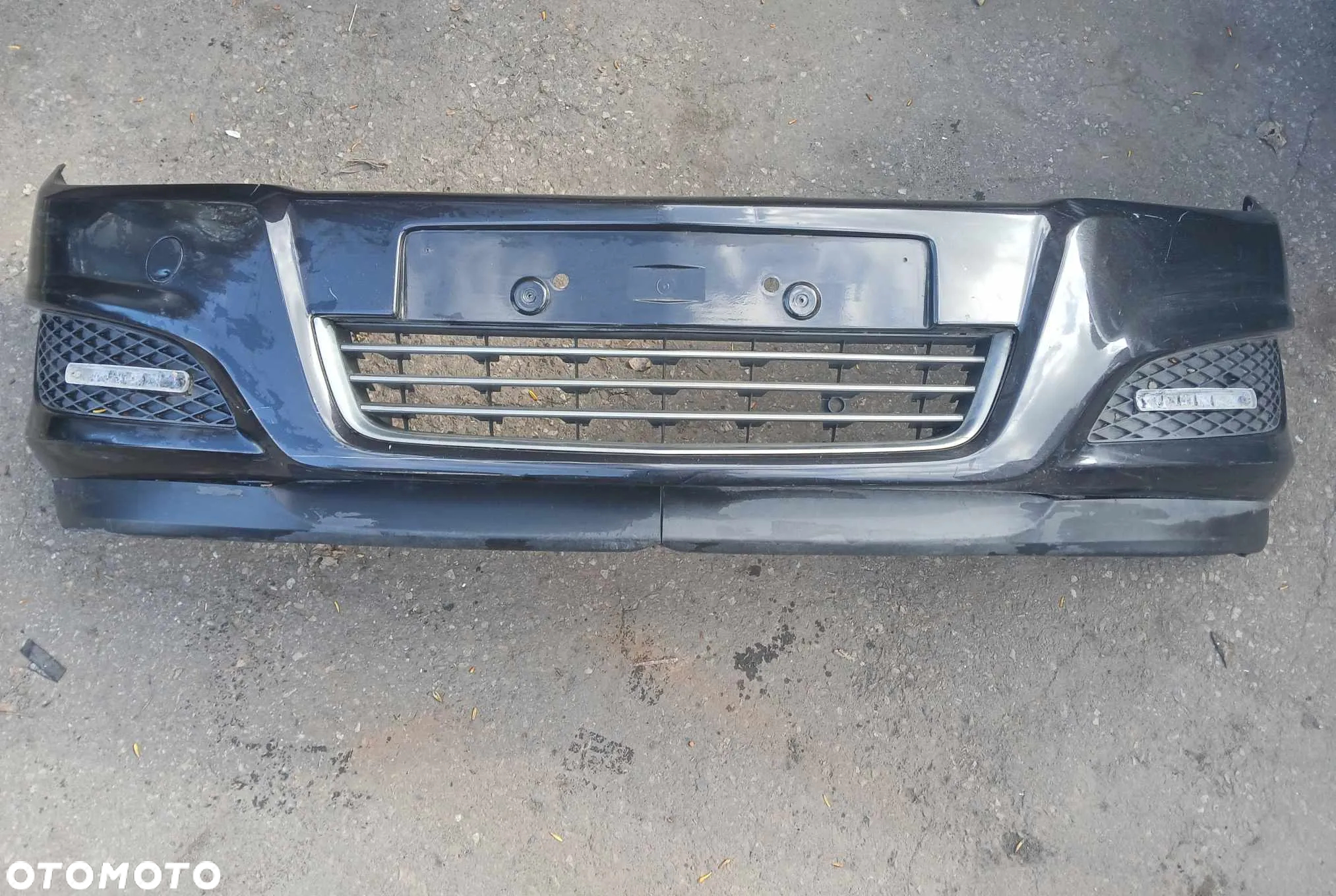 Opel Astra H III Zderzak przedni kod Z20R - 2