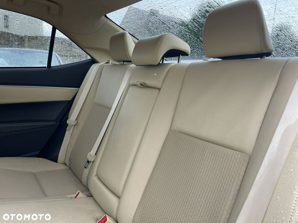Toyota Corolla 1.6 Prestige MS EU6 - 16