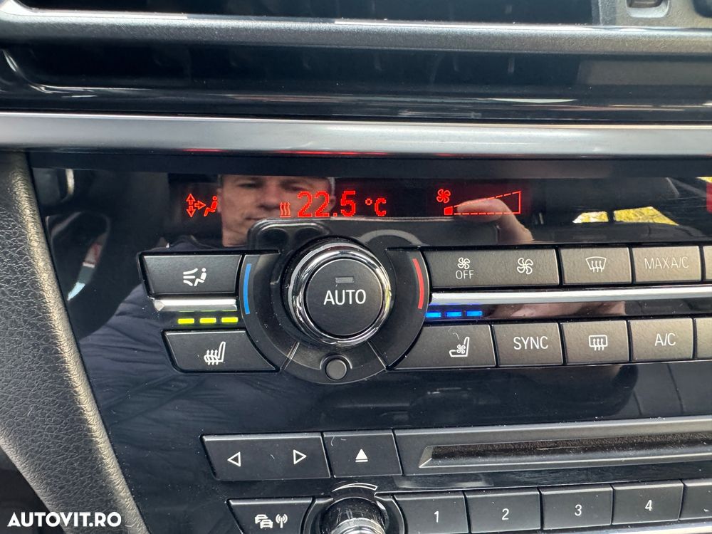 BMW X6 xDrive40d - 16