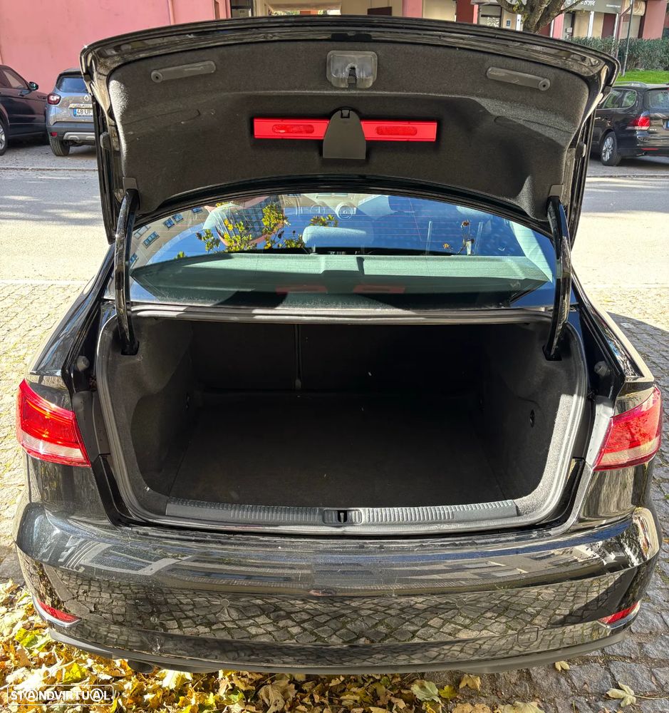 Audi A3 Limousine 30 TDI S tronic - 12