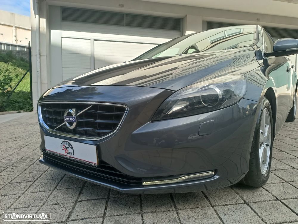 Volvo V40 1.6 D2 Eco Momentum - 4