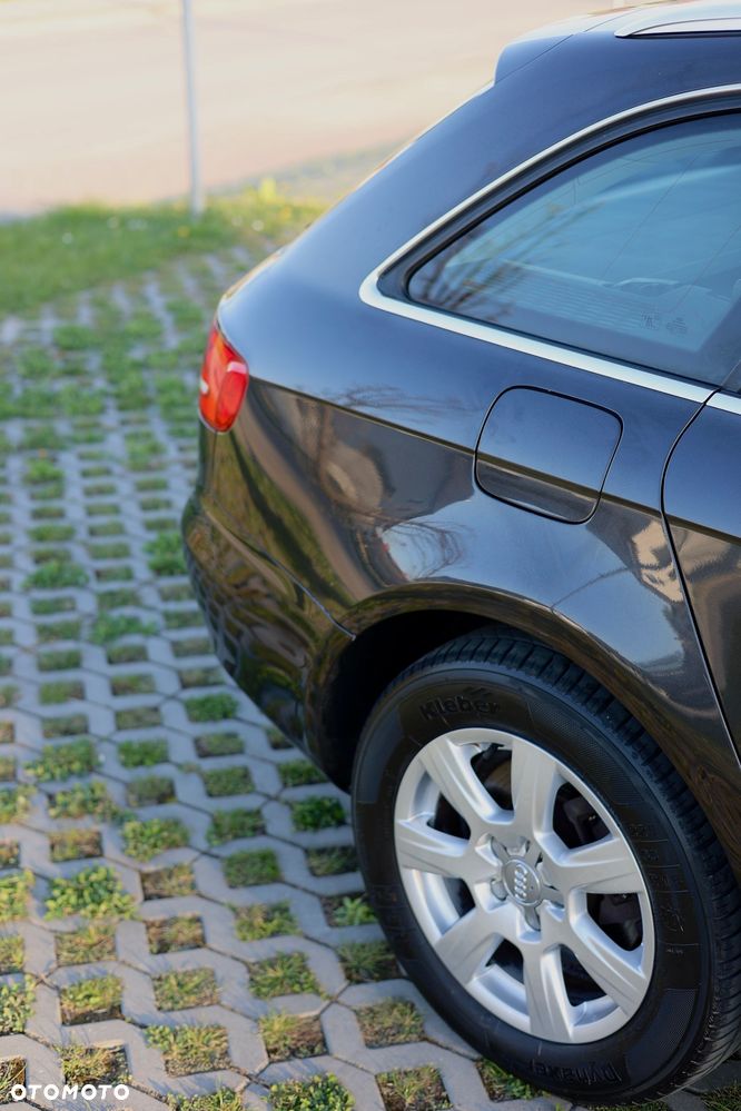 Audi A4 Avant 1.8T - 5