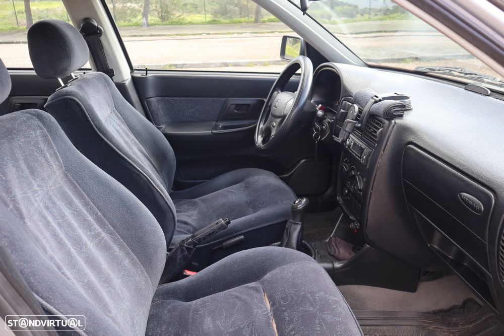 SEAT Cordoba 1.4 16V SXE - 11