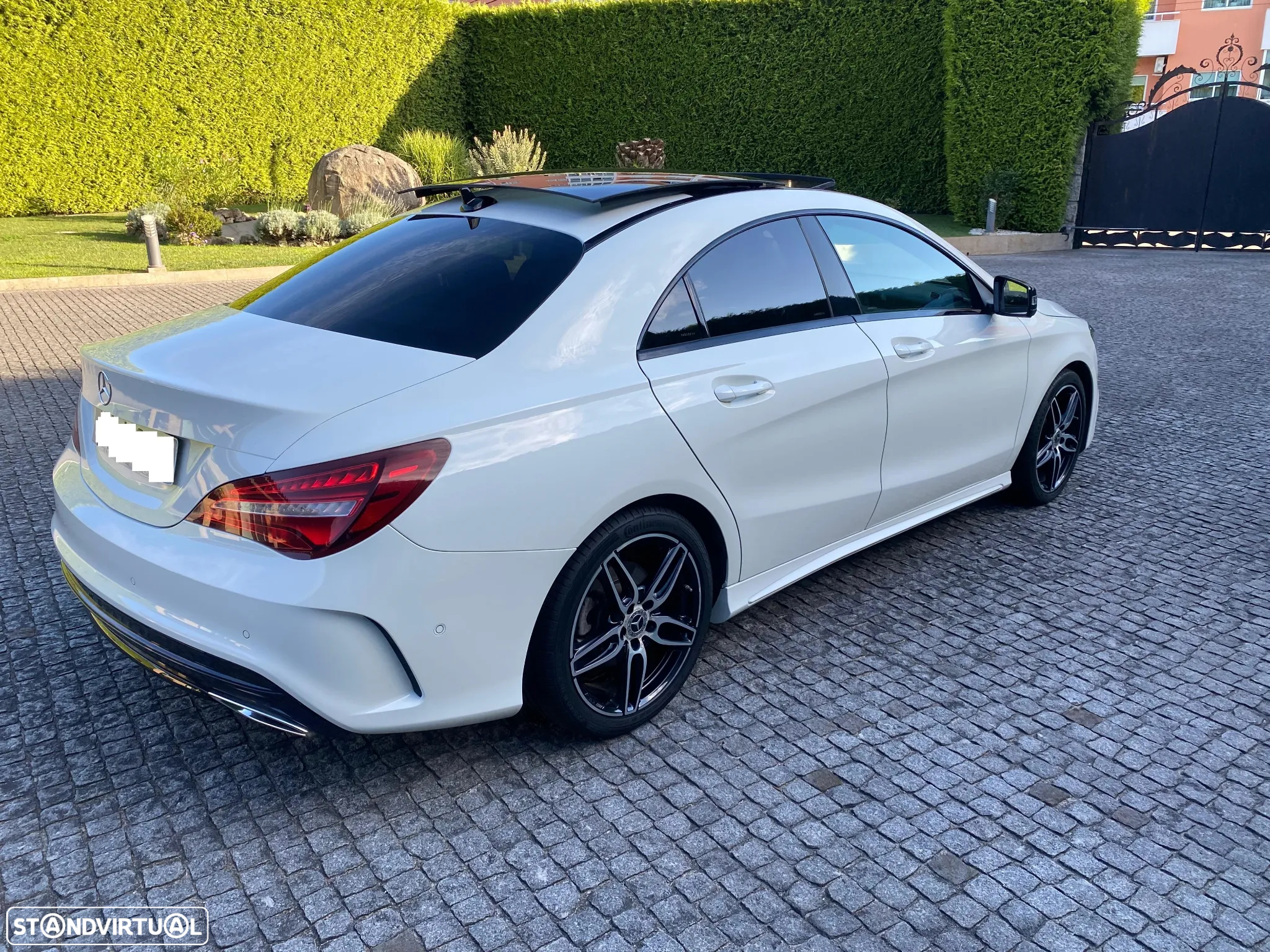 Mercedes-Benz CLA 180 d AMG Line - 27