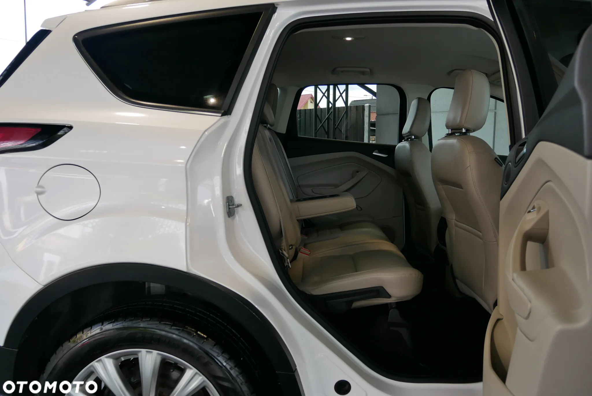 Ford Escape - 13
