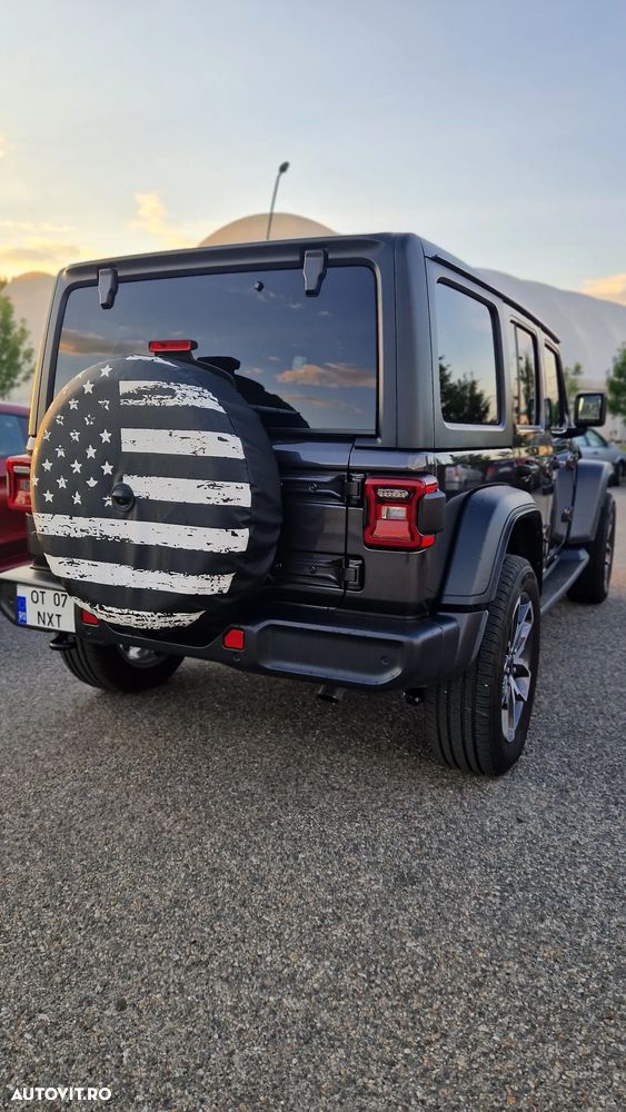 Jeep Wrangler - 4