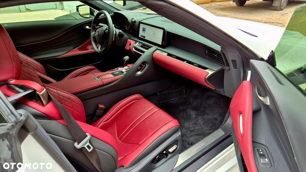 Lexus LC 500 Superturismo - 20