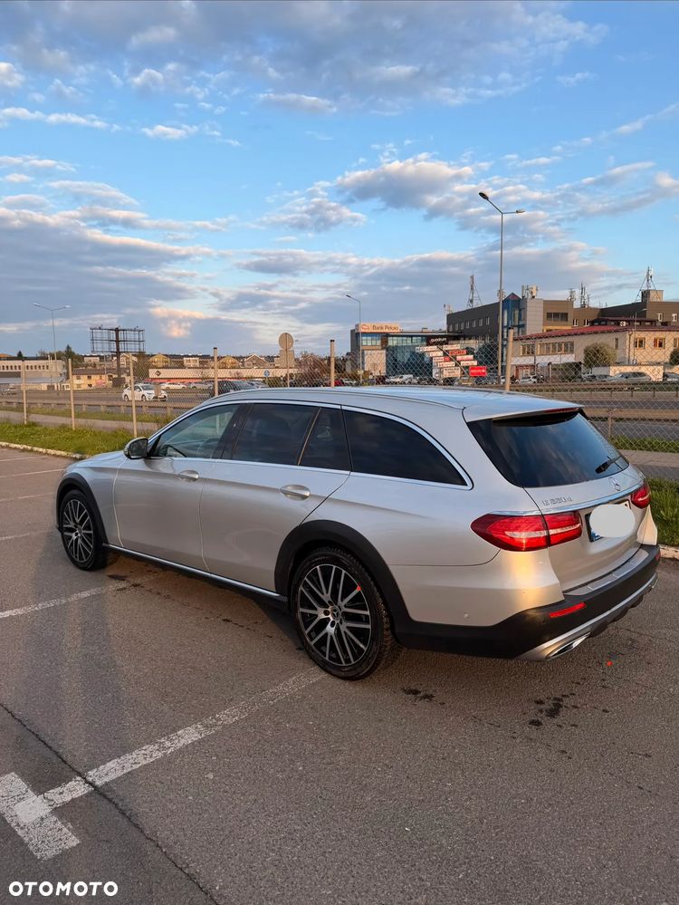 Mercedes-Benz Klasa E 220 d 4-Matic AMG - 5